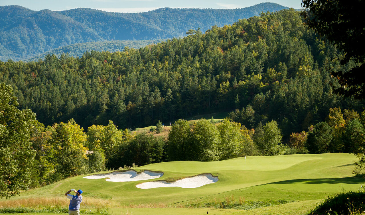 Tom Fazio on hole 6 at Bright's Creek Golf Club in Mill Spring, North Carolina with views of the Blue Ridge Mountains