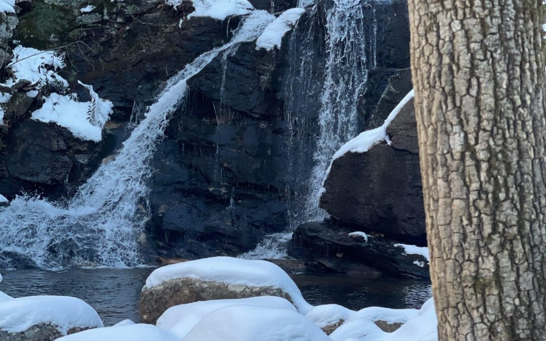 Your Bright’s Creek Winter Retreat
