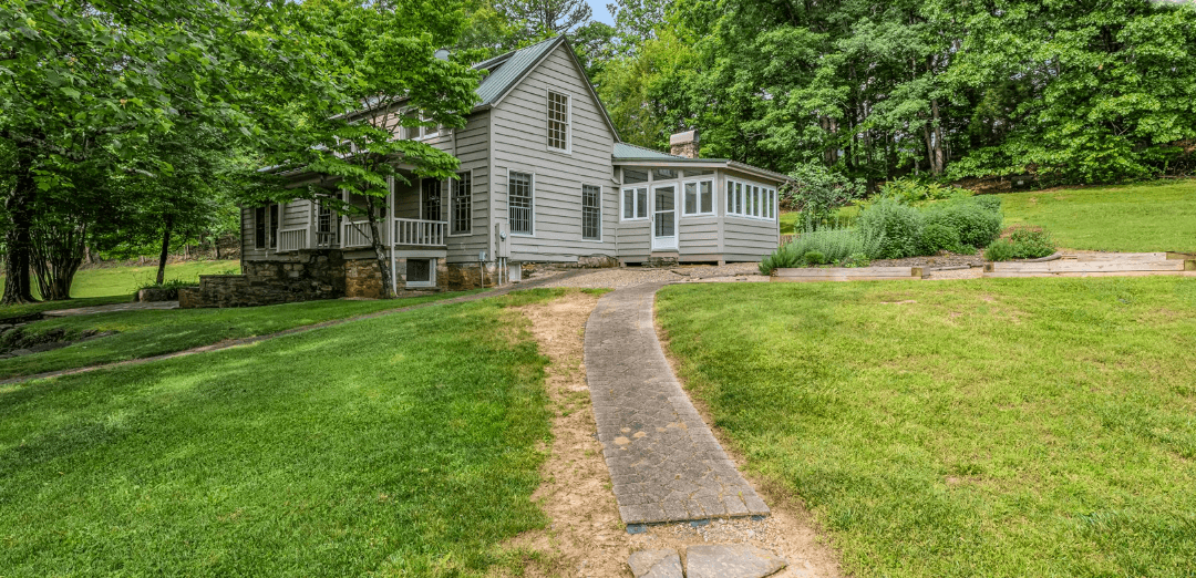 1835 Palmer Rd
